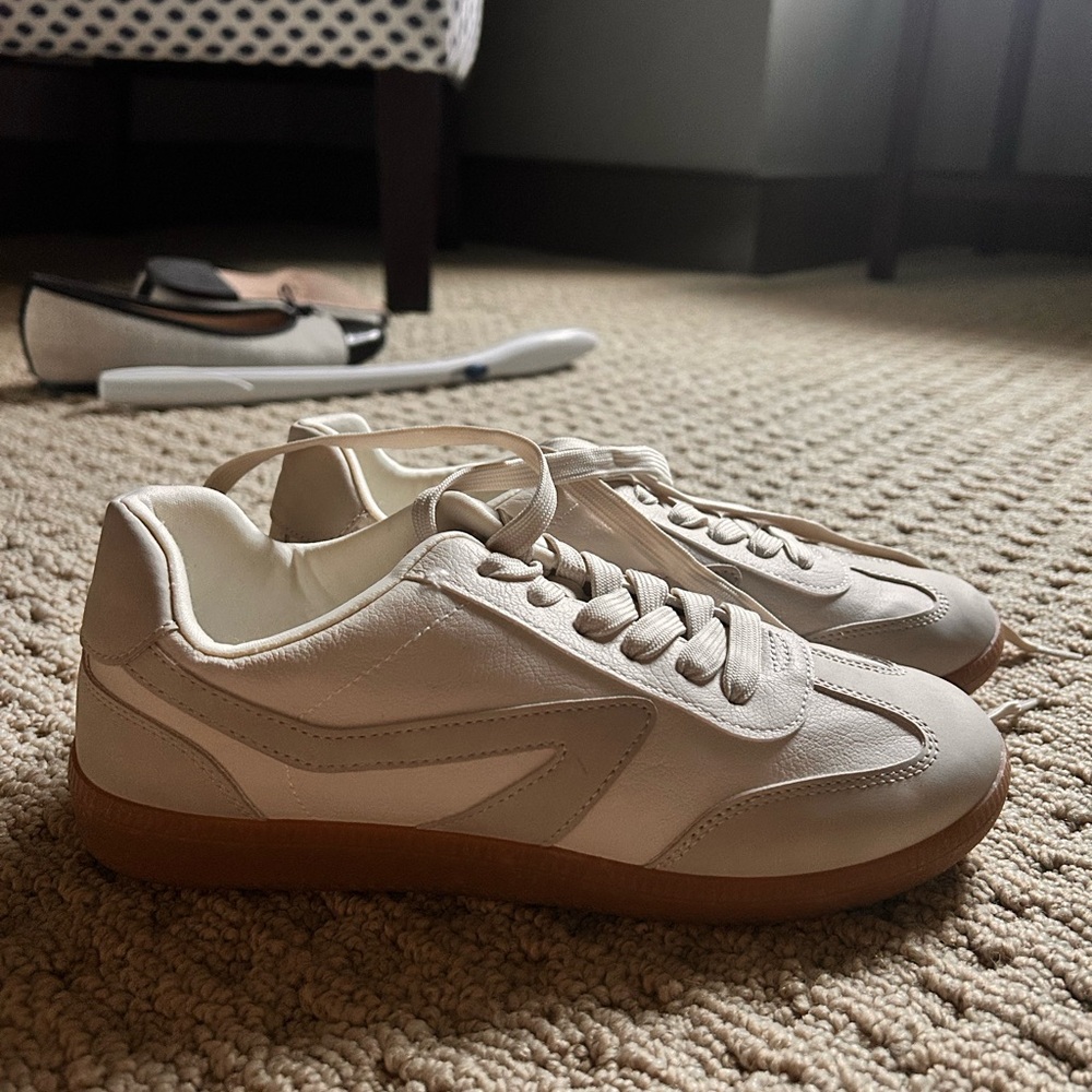Cream and Tan Sneakers